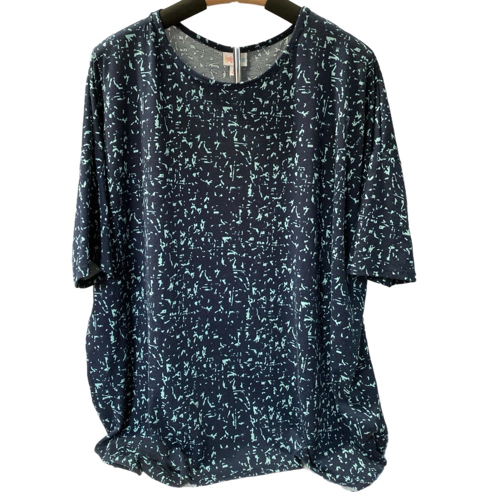 EUC LuLaRoe XL Iris top 30"x35" Dark Blue w Mint Blue 15087